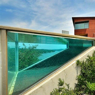 Nadzemni bazeni iz pleksi stekla